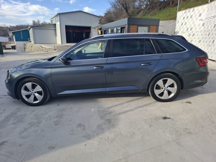 Skoda Superb 1.6 TDI Ambition